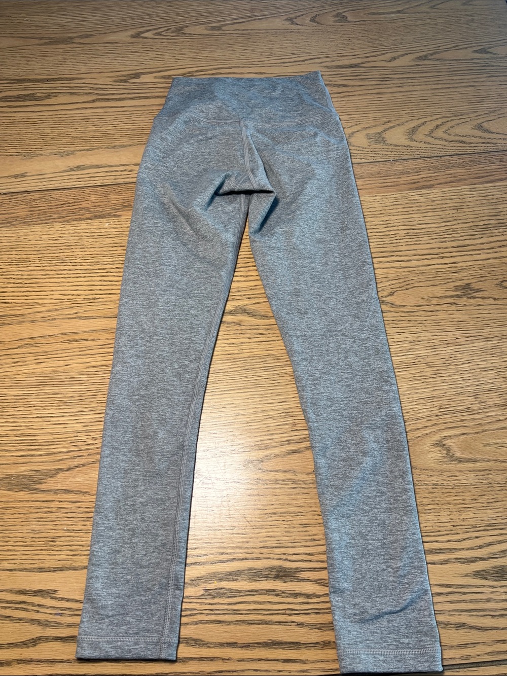 NWOT - TNA Heather Gray High-Rise Leggings / Size XS - Picture 3 of 7